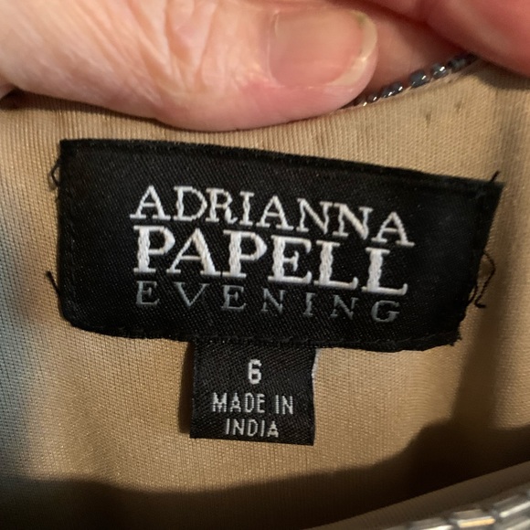 Adrianna Papell Cocktail Dress to Die For - Picture 3 of 3